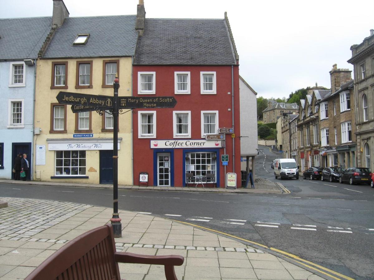 Meadhon Guest House Jedburgh Exterior photo