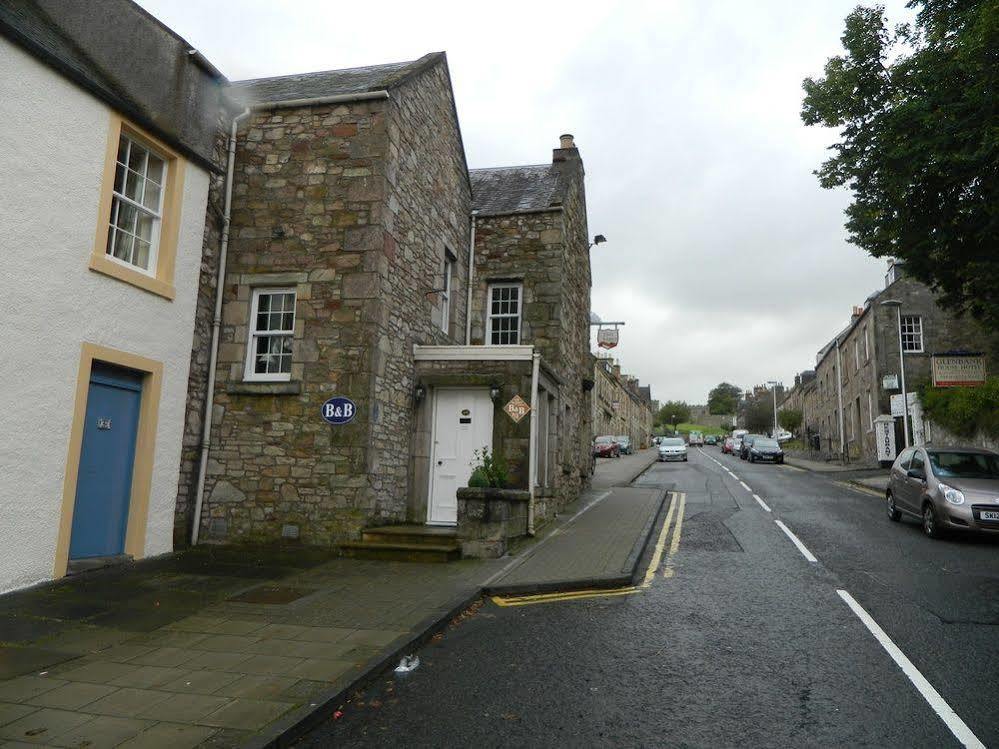 Meadhon Guest House Jedburgh Exterior photo